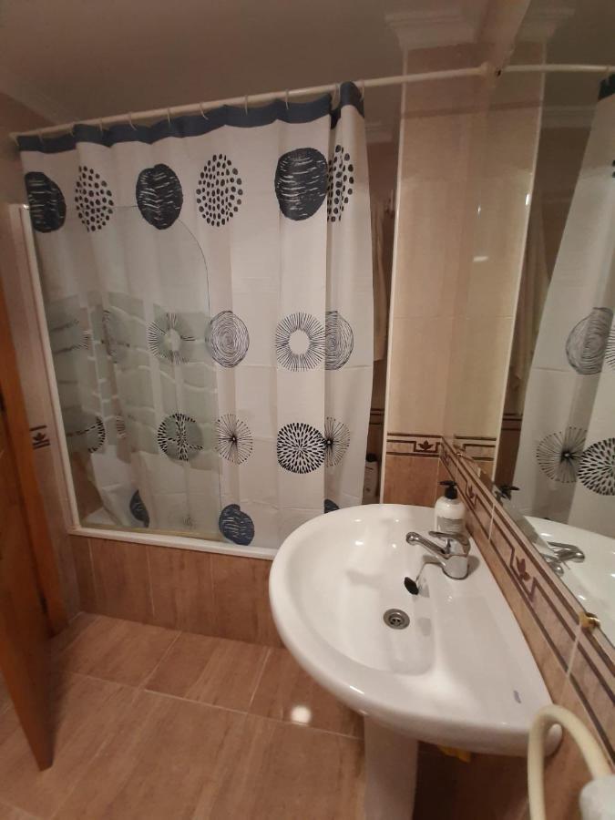Torrevieja-Lugomarアパートメント エクステリア 写真
